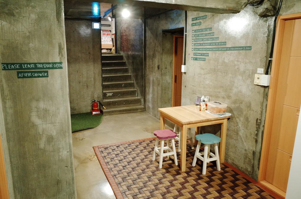 Bong Backpackers Seul Exterior foto