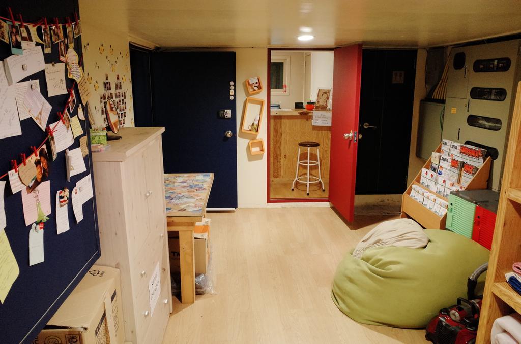 Bong Backpackers Seul Exterior foto