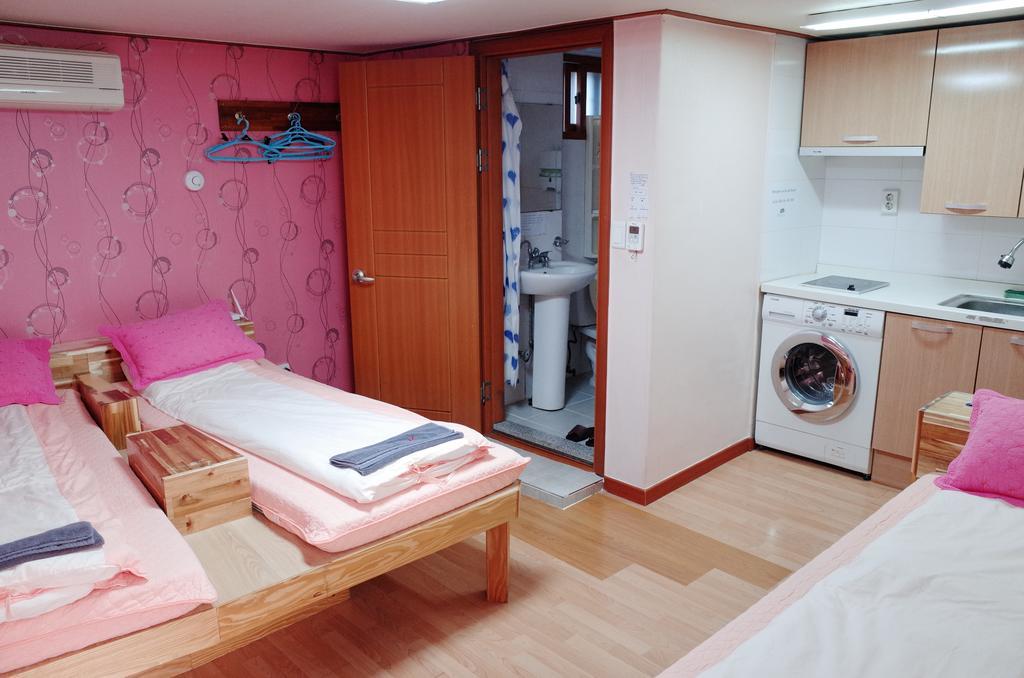 Bong Backpackers Seul Exterior foto