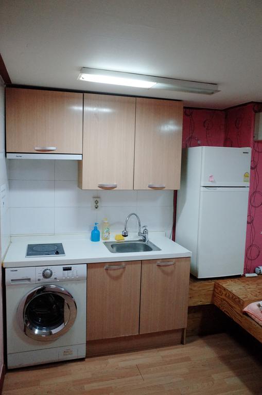 Bong Backpackers Seul Exterior foto