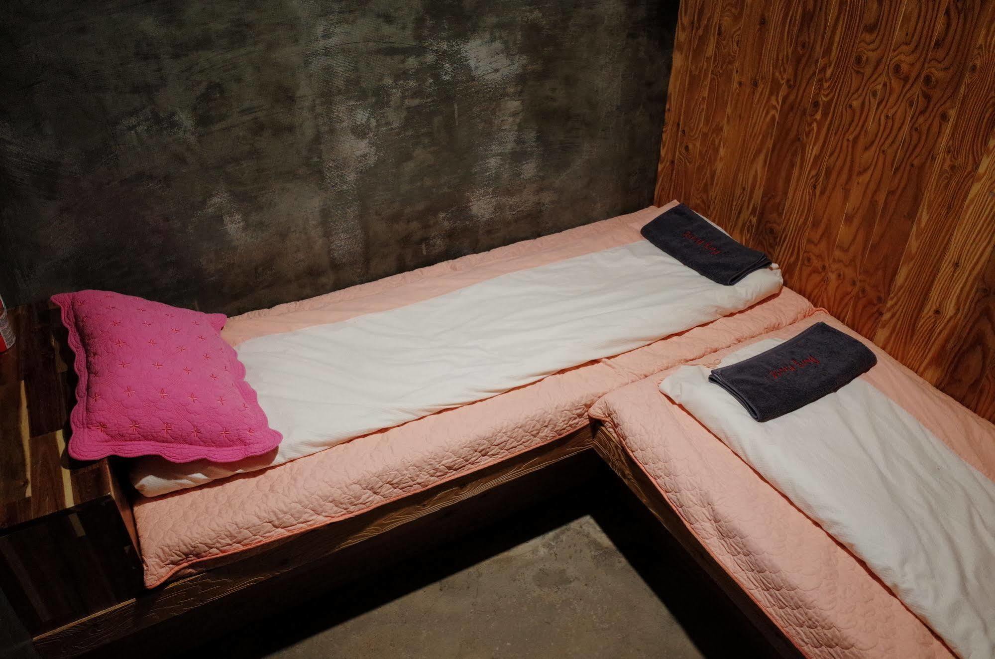 Bong Backpackers Seul Exterior foto