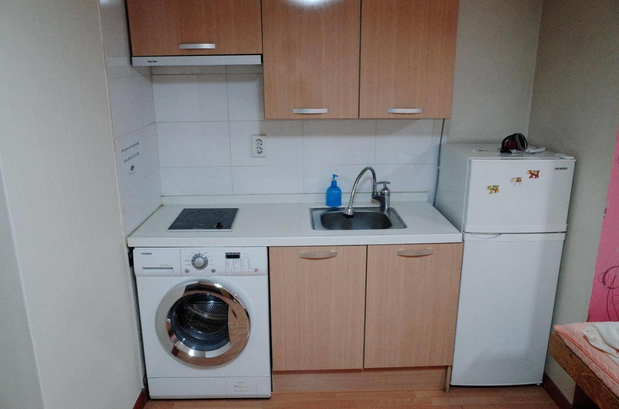 Bong Backpackers Seul Exterior foto